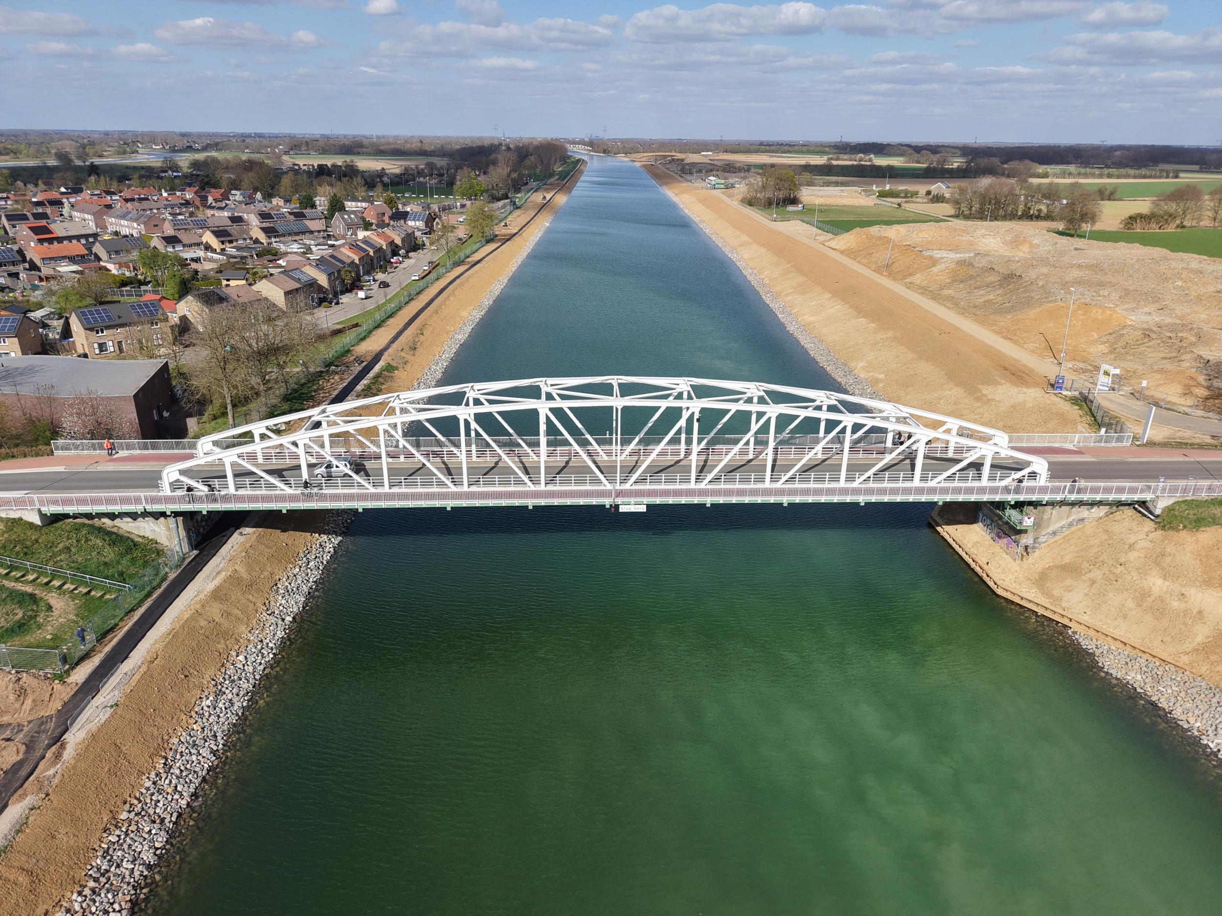 Brug Berg Binnenvaart In Beeld Brug Berg Binnenvaart In Beeld